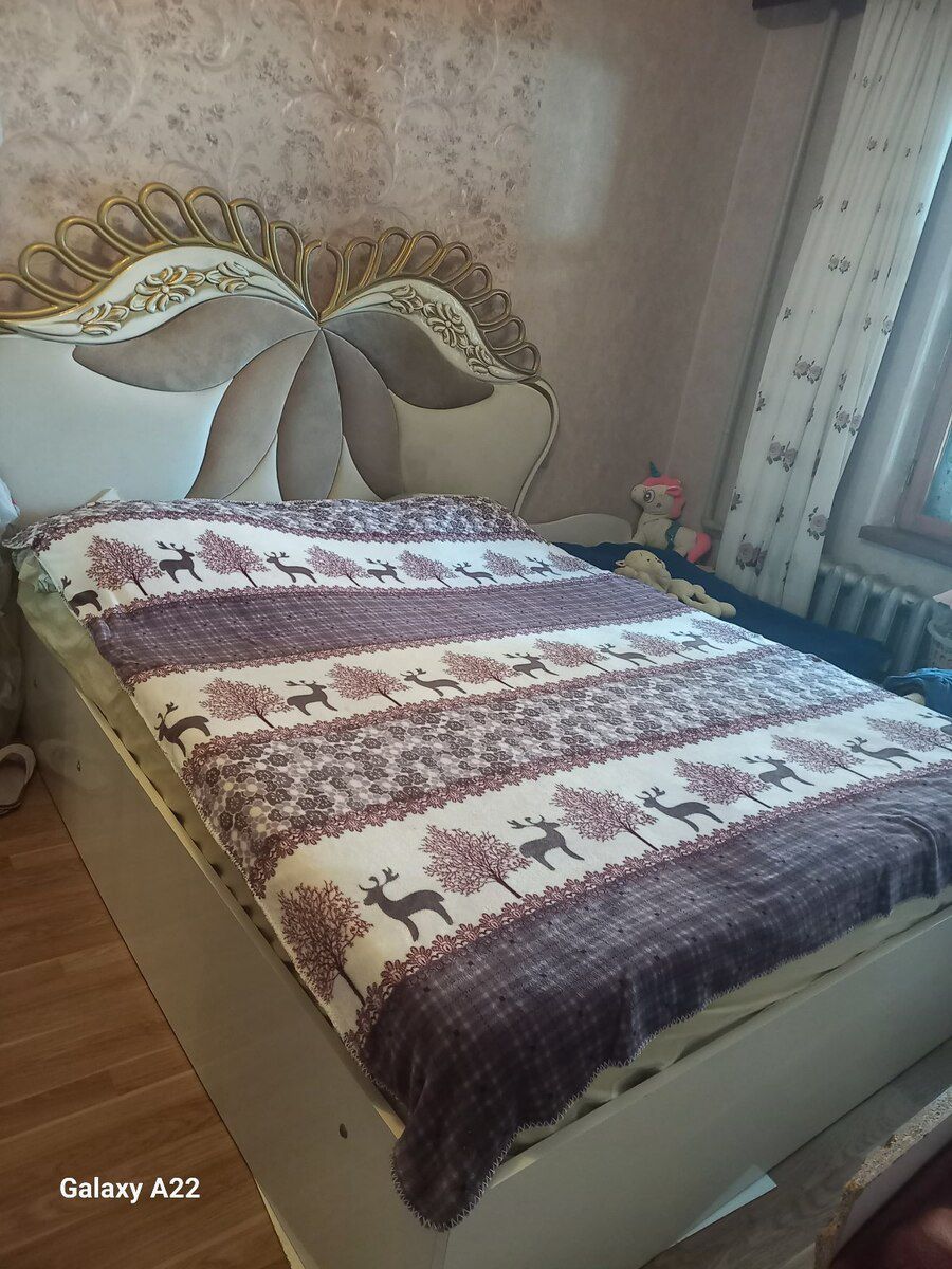 Yataq otağı mebeli — Mallar, Bakı