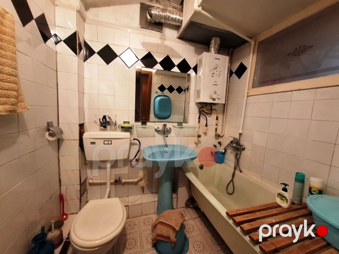 Satılır 3 otaqlı köhnə tikili 70 m² — Mənzil, Bakı (10)