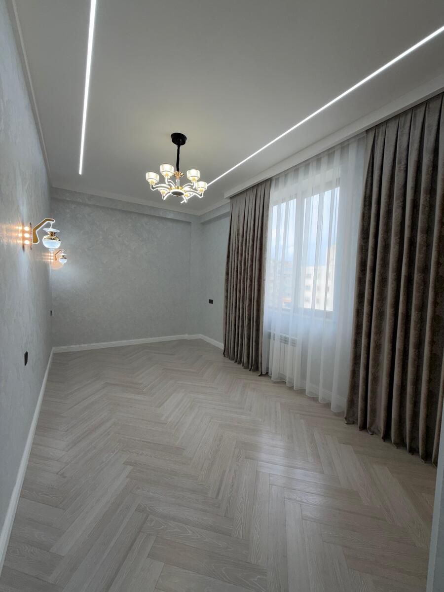 Satılır 4 otaqlı yeni tikili 160 m² — Mənzil, Bakı (11)