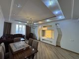 İcarəyə verilir 3 otaqlı yeni tikili 120 m² — İnal — Apartment