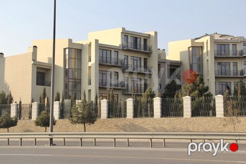 Satılır 9 otaqlı həyət evi/bağ evi 545 m²