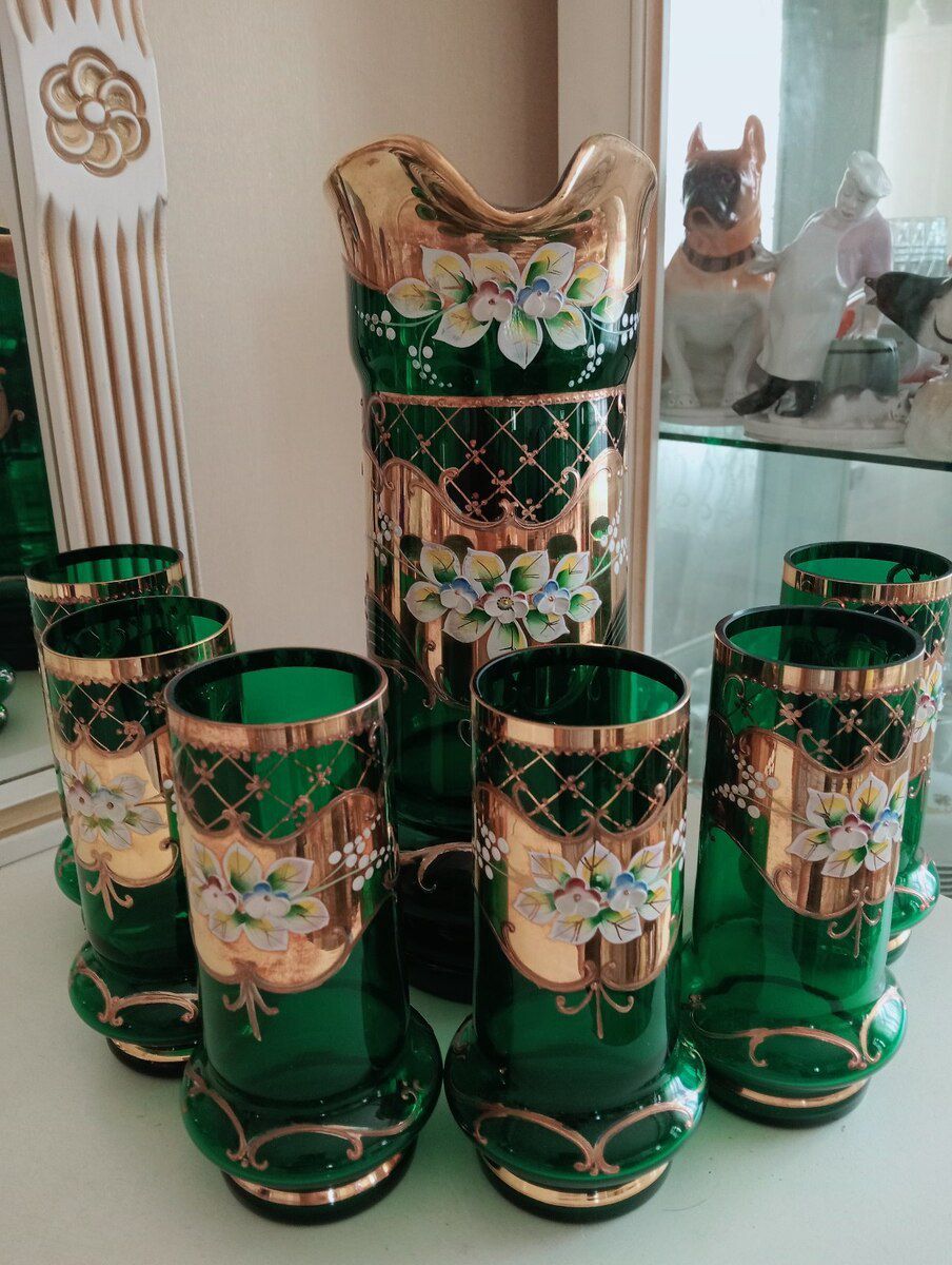 Qrafin dəsti — Mallar, Bakı (8)