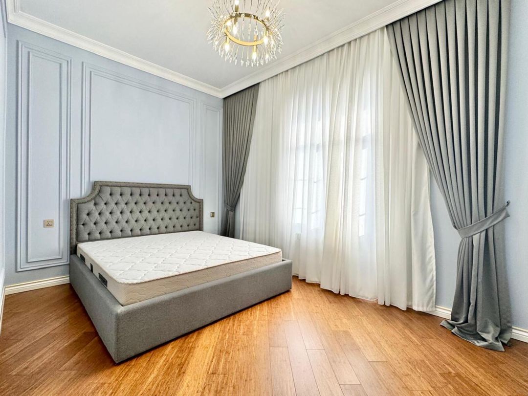 Satılır 8 otaqlı həyət evi/bağ evi 280 m² — Ev, villa, Bakı (10)
