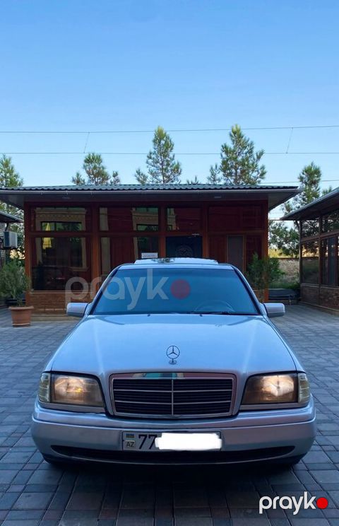 Mercedes C 180, 1.8 L, 1996 il, 312 216 km