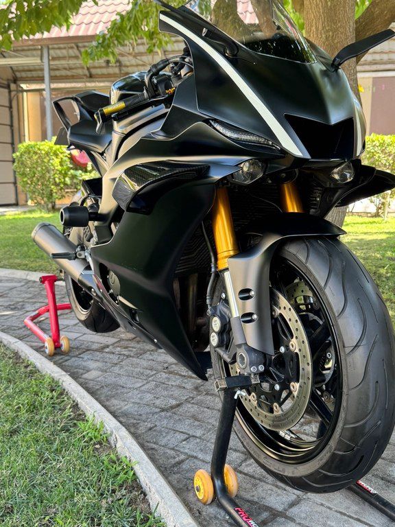 Yamaha YZF-R6, 600 sm3, 2018 il, 9 000 km — Motosikletlər, Bakı (2)