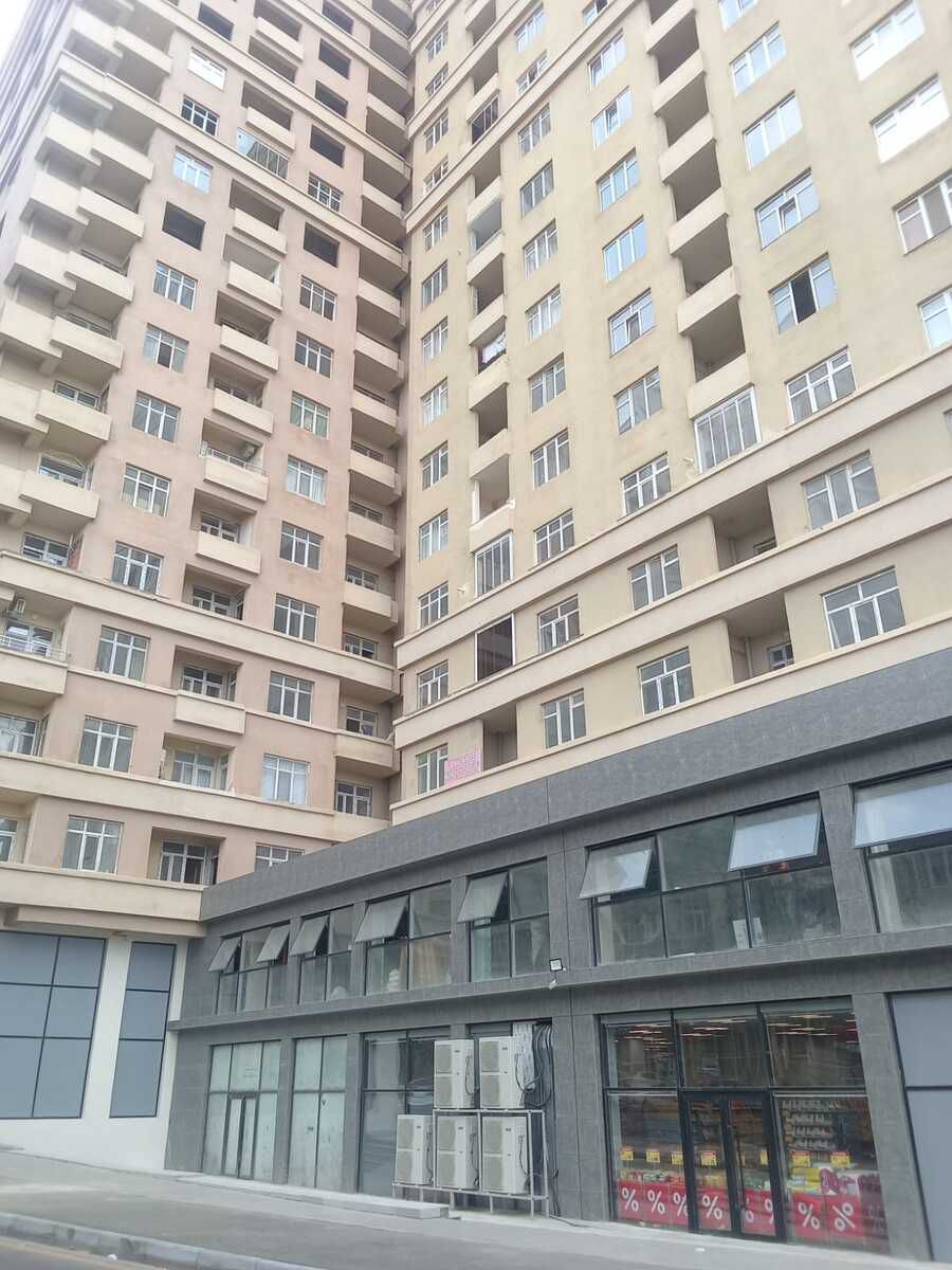 Satılır 3 otaqlı yeni tikili 136 m² — Mənzil, Bakı (2)