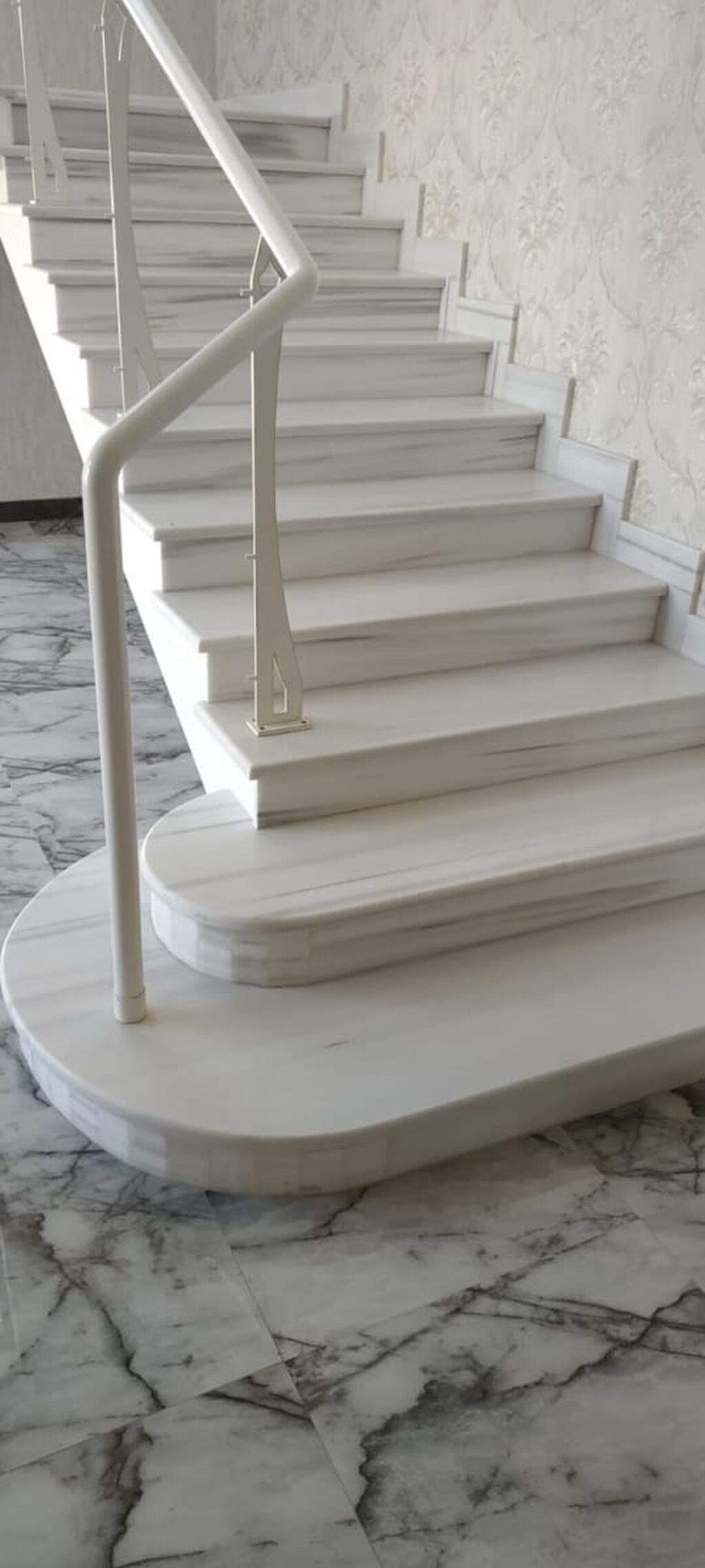 Mərmər və qranit işləri – pilləkən, masaüstü və tezgah - Dizayn: Qara — Plitə işləri, Bakı (7)
