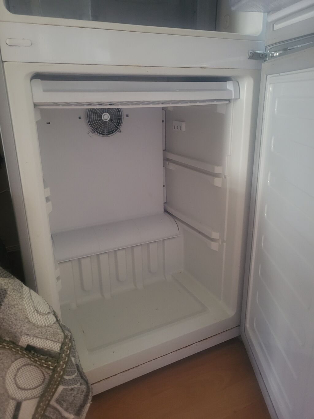 İşlənmiş 2 qapılı Beko Soyuducu Satılır, rəng - Gümüşü — Soyuducular, Sumqayıt (4)