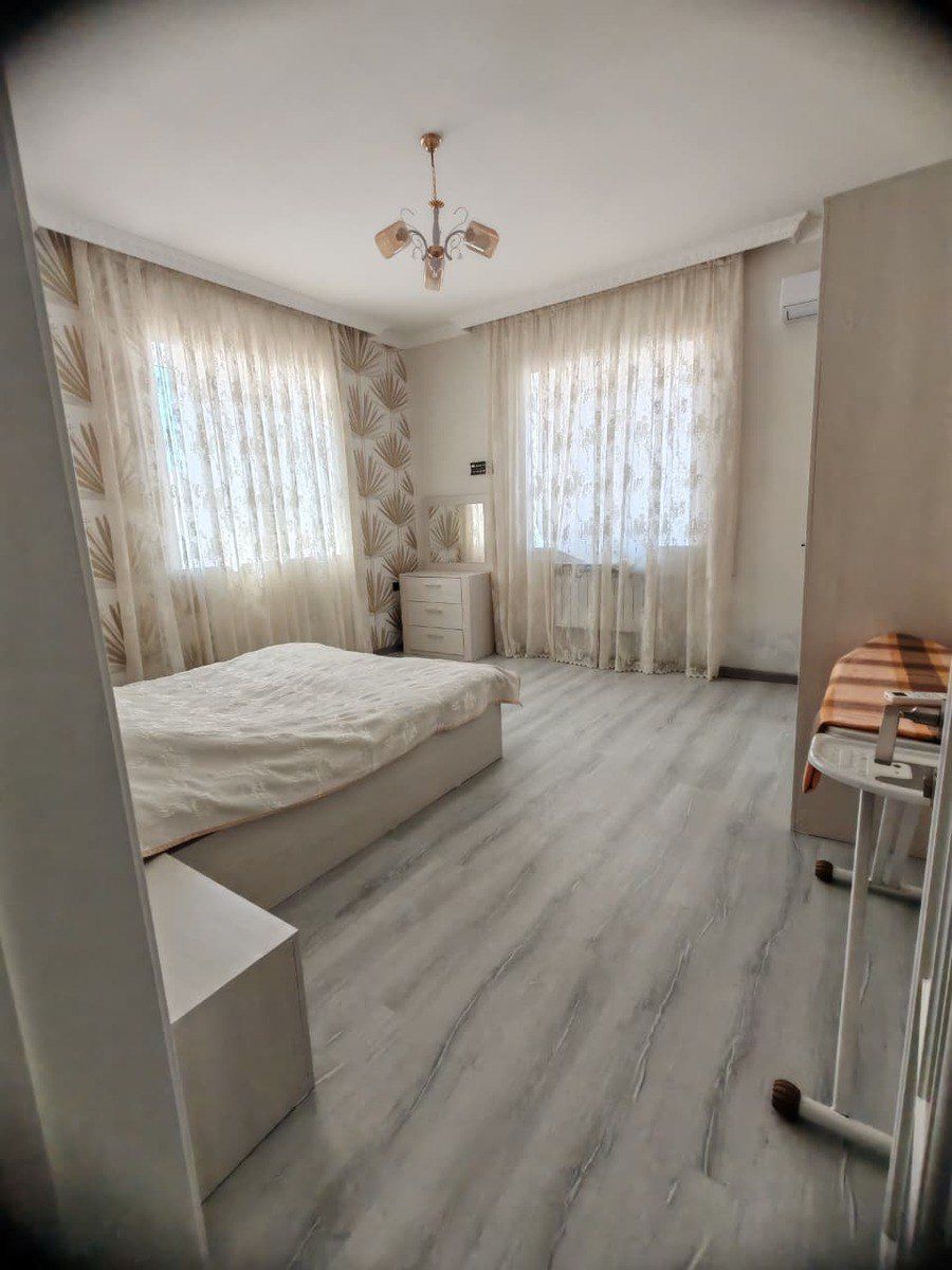 İcarəyə verilir 5 otaqlı həyət evi/bağ evi 240 m² — Ev, villa, Bakı (11)