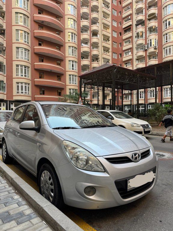 Hyundai i20, 1.4 L, 2011 il, 150 911 km — Avtomobillər, Bakı (2)
