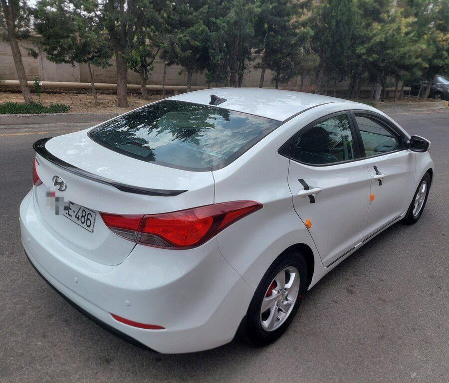 Hyundai Elantra, 1.8 L, 2015 il, 128 556 km — Avtomobillər, Bakı (7)
