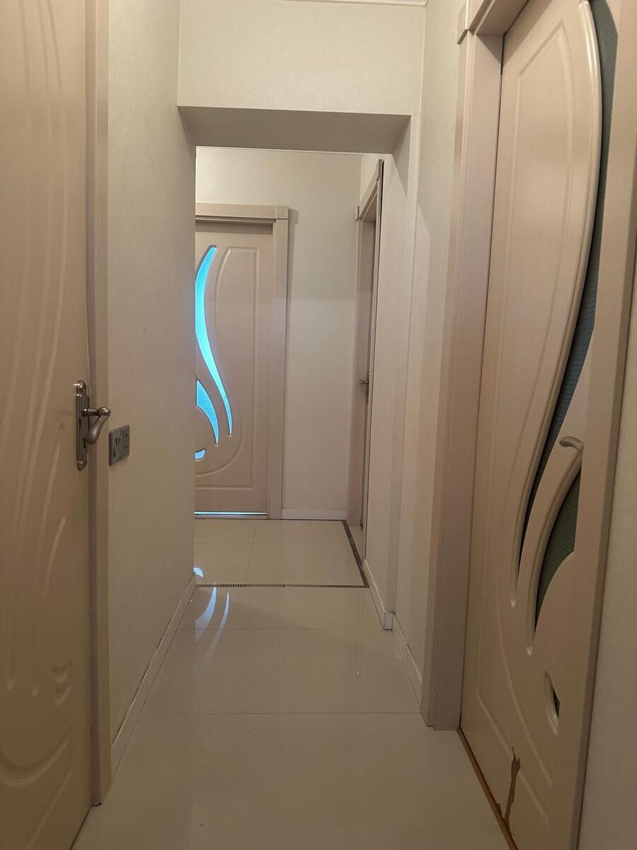 Satılır 4 otaqlı köhnə tikili 110 m² — Mənzil, Bakı (11)