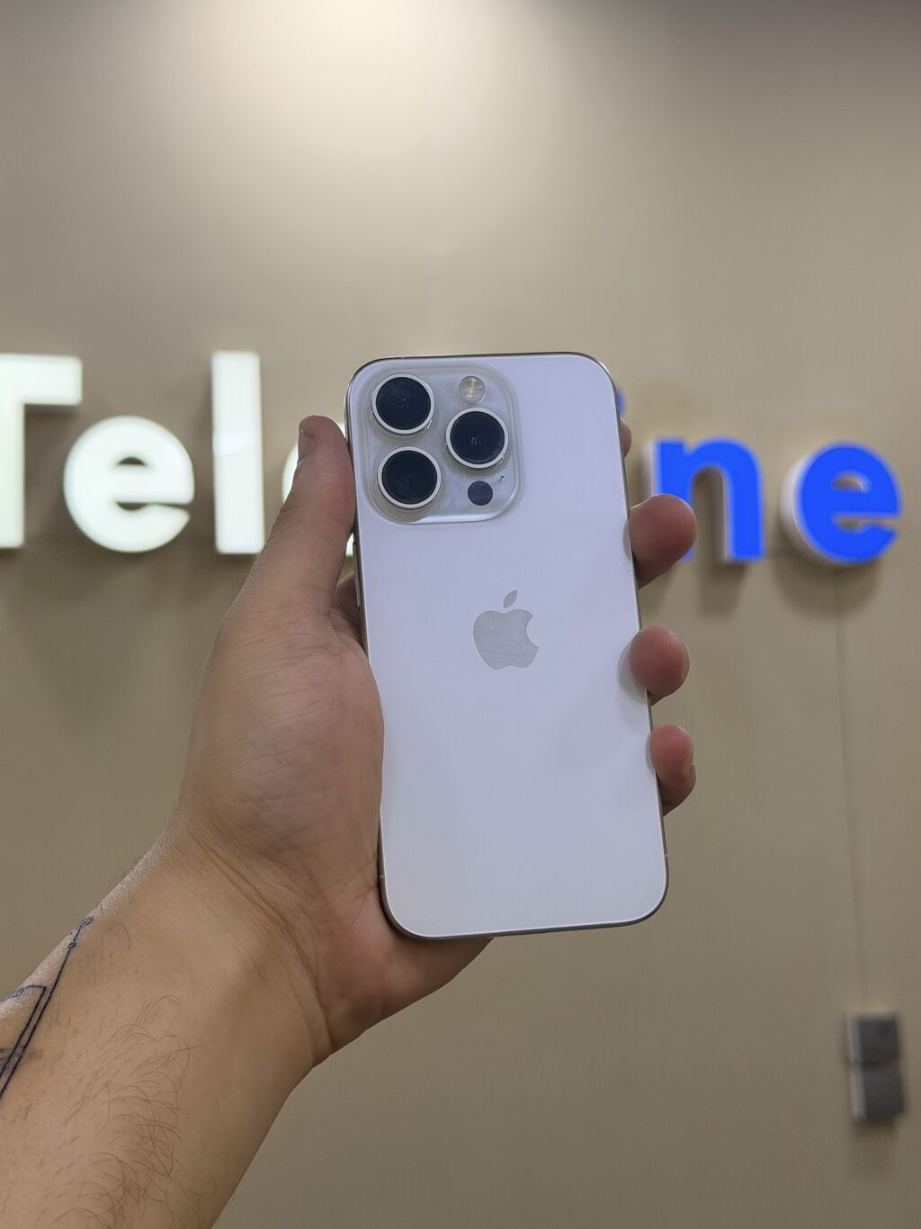 IPhone 15 Pro, 256 GB, White Titanium, Zəmanət, Kredit, Simsiz şarj — Apple iPhone, Bakı (4)