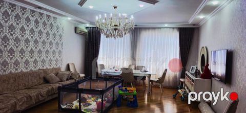 Satılır 3 otaqlı yeni tikili 128 m²