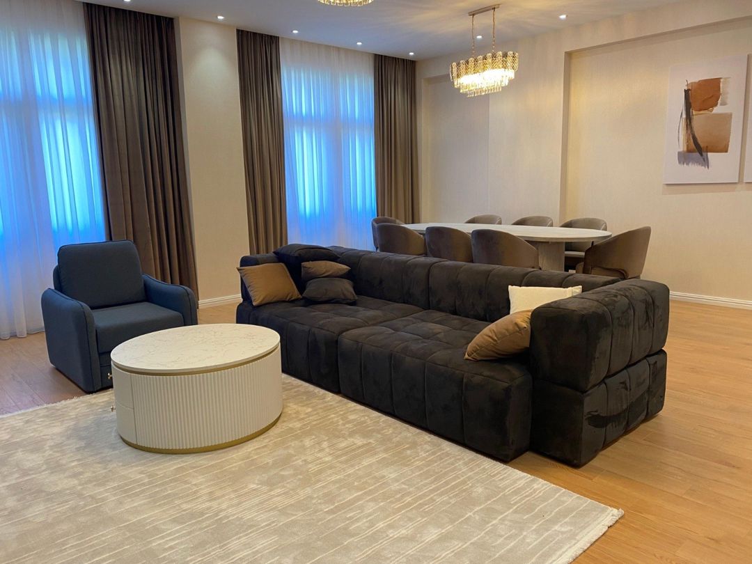 İcarəyə verilir 3 otaqlı yeni tikili 180 m² — Mənzil, Bakı (4)