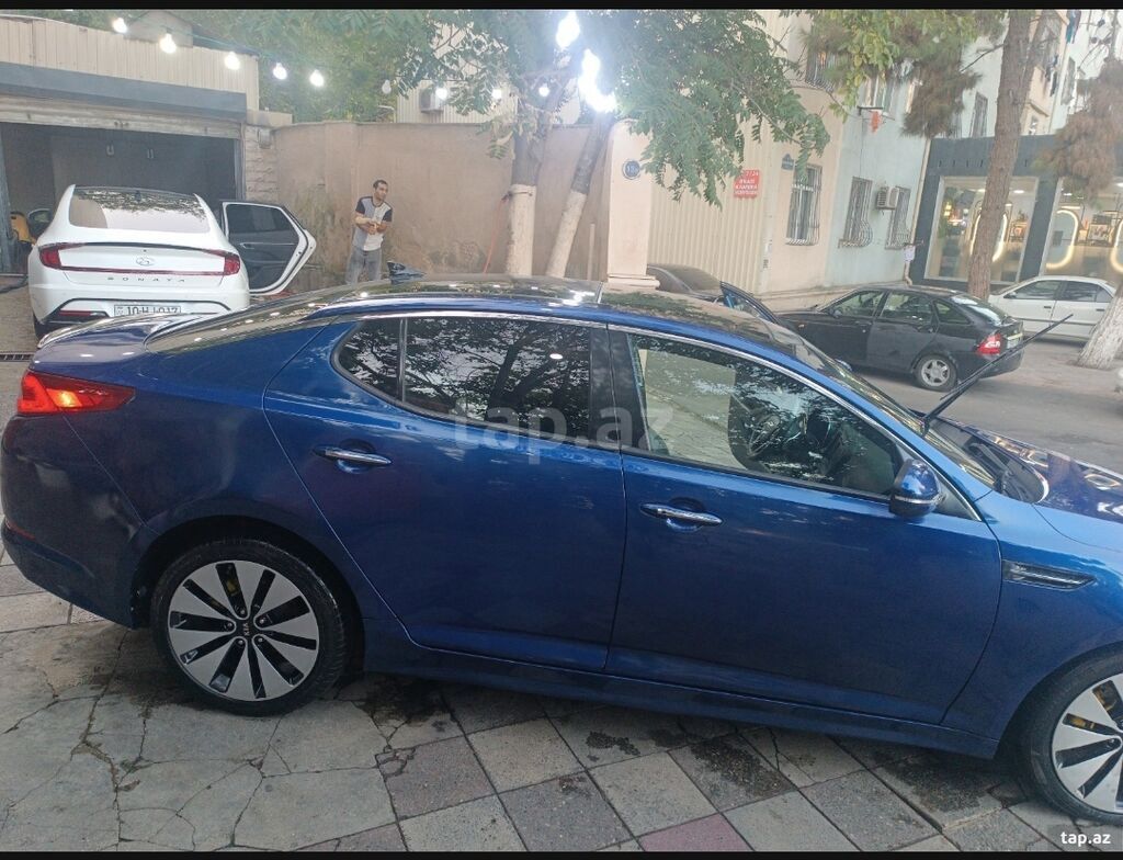 Kia Optima SX T-GDI, mavi rəngli sedan. Xarici: - Parlaq mavi kuzov — Avto, Bakı (5)