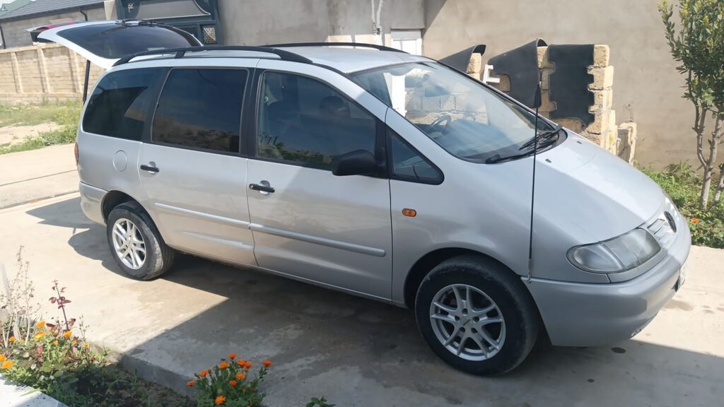 Volkswagen Sharan miniven - Kuzov: gümüşü rəng, 5 qapı, relslərlə dam — Avtomobillər, Sumqayıt (9)