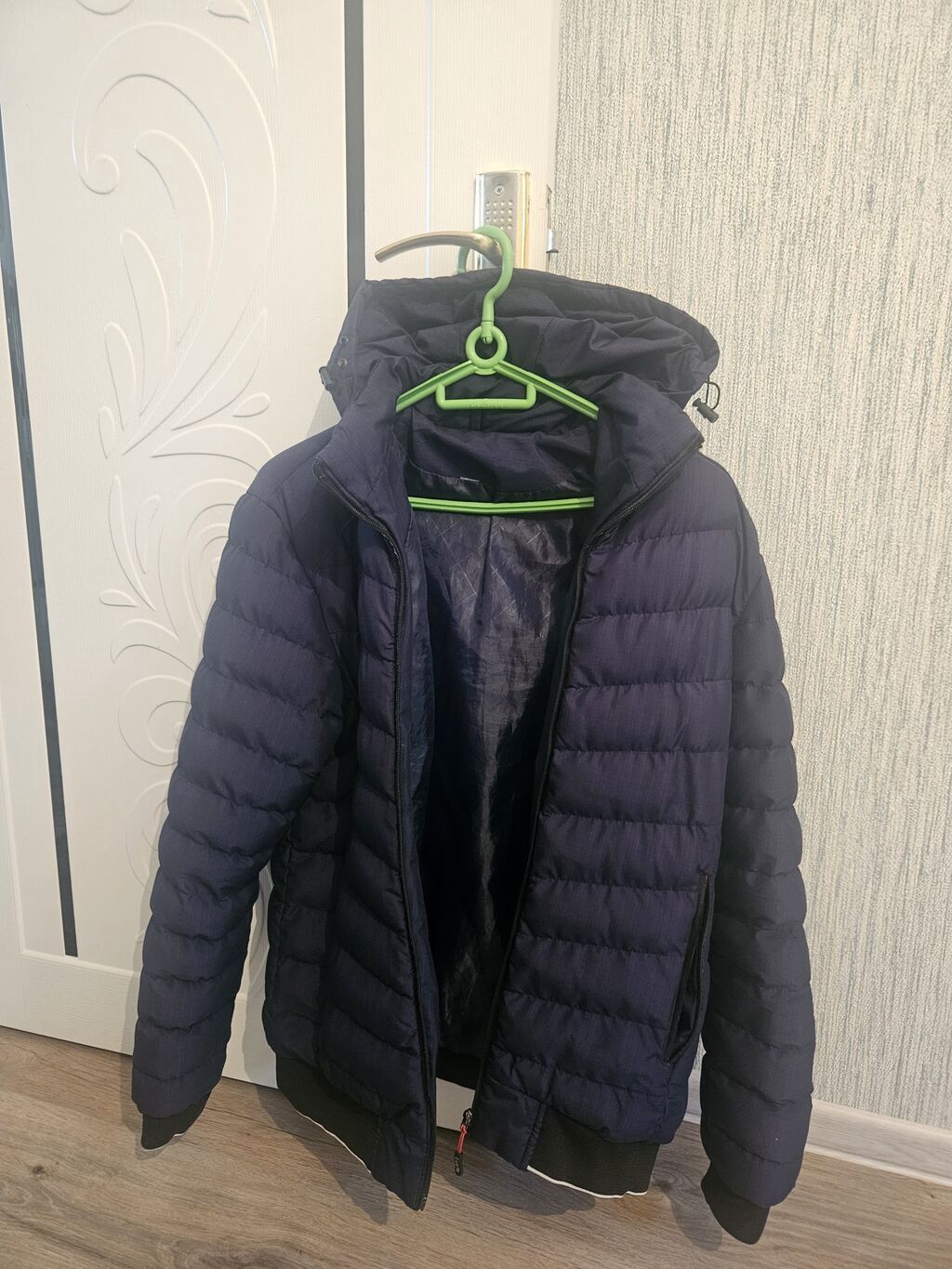 Qışlıq puffer jaket – tünd göy rəng - Model: yüngül və isti puf şişmə