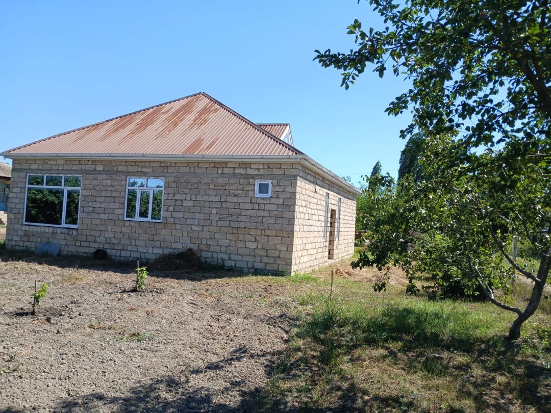 Bağ evi, Xudat balaqusar kendi — Ev, villa, Xudat (2)