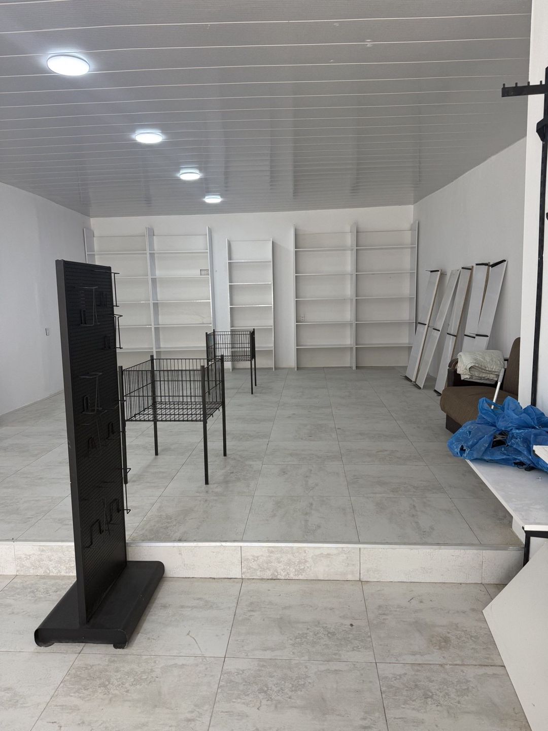 İcarəyə verilir obyekt 60 m² — Əmlak, Bakı (2)