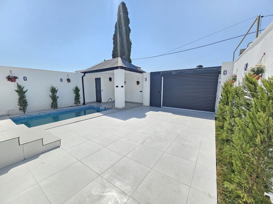 Satılır 4 otaqlı həyət evi/bağ evi 120 m² — Ev, villa, Bakı (6)
