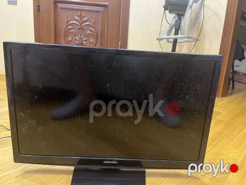 Samsung LED televizor, model: UE32N5000AU (etiketdə UE32N5000AU, Seri — Bakı