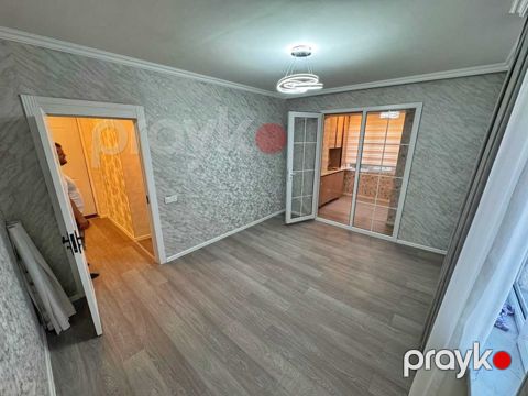 Satılır 2 otaqlı köhnə tikili 40 m²