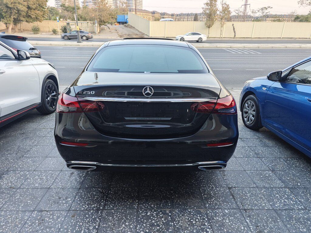 Mercedes E 250, 2.0 L, 2020 il, 26 000 km — Avtomobillər, Bakı (5)