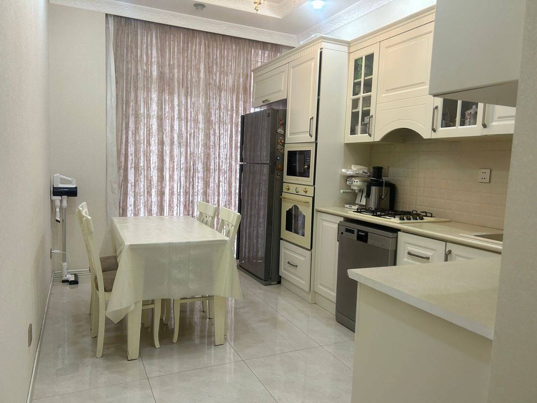 Satılır 2 otaqlı yeni tikili 100 m² — Mənzil, Bakı (6)
