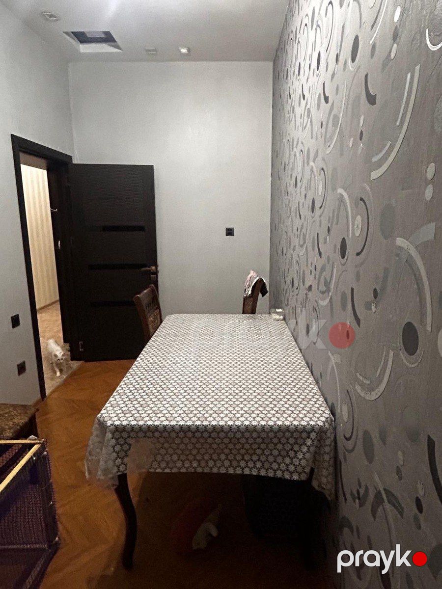 Satılır 2 otaqlı köhnə tikili 55 m² — Mənzil, Bakı (12)