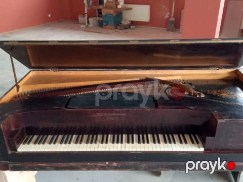Məhsul: Tarixi salon pianinosu – Wilh. Ritmüller & Sohn, Göttingen