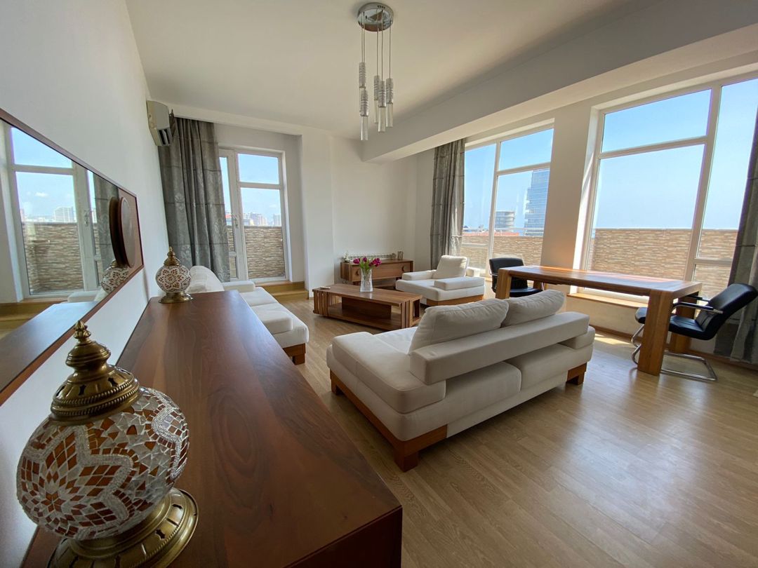 Satılır 2 otaqlı yeni tikili 124 m² — Mənzil, Bakı