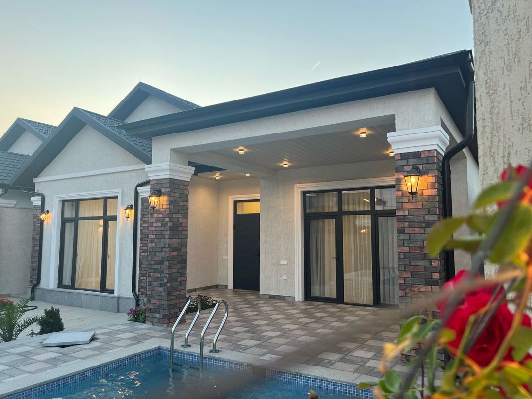 Satılır 4 otaqlı həyət evi/bağ evi 250 m² — Ev, villa, Bakı (11)