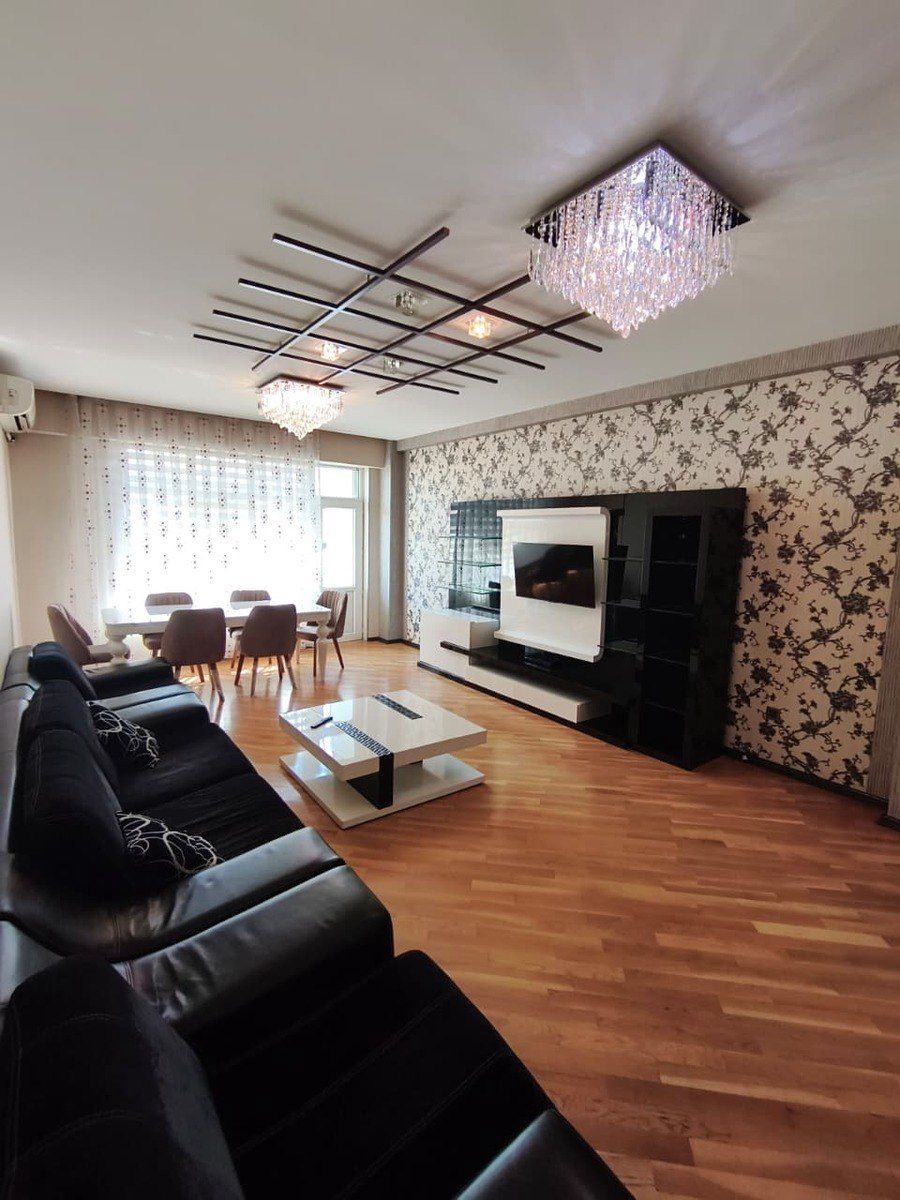 İcarəyə verilir 3 otaqlı yeni tikili 150 m² — Mənzil, Bakı (3)