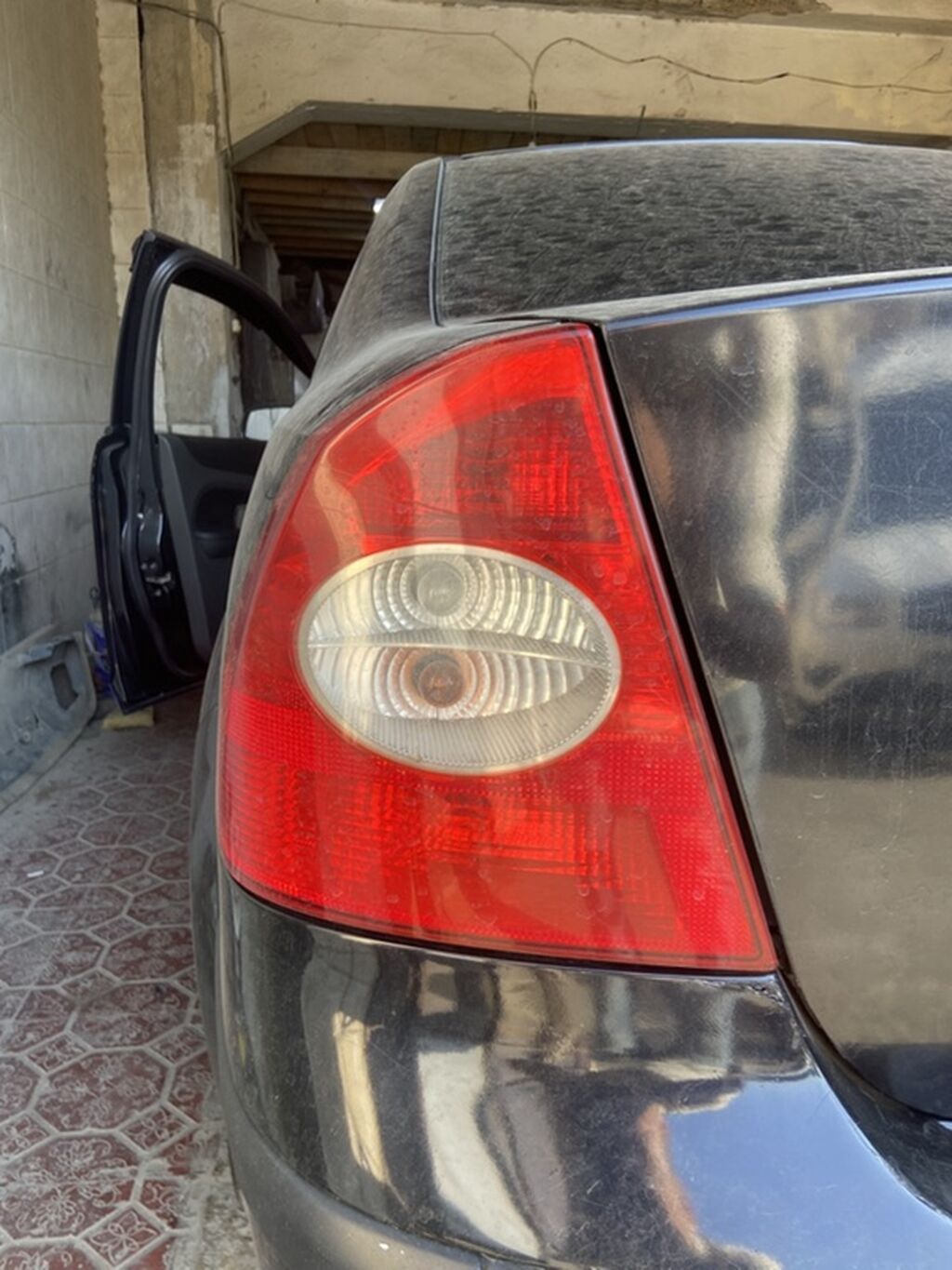 Arxa sağ stop-işıq bloku – Ford Focus (2002–2008 MK6) İdeal