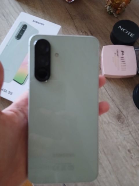 Samsung Galaxy A56 Awesome Olive 128GB/8GB — Bakı