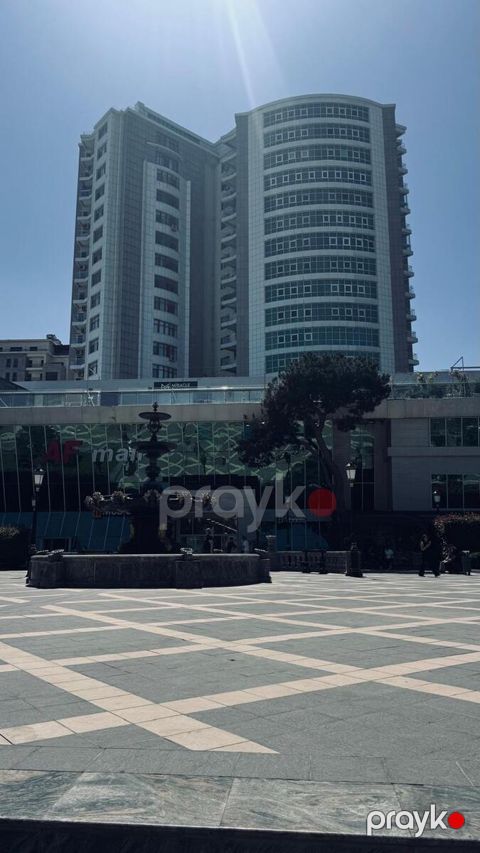 Satılır 4 otaqlı yeni tikili 230 m²