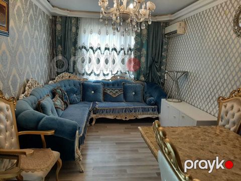 Satılır 2 otaqlı köhnə tikili 60 m² — Bakı