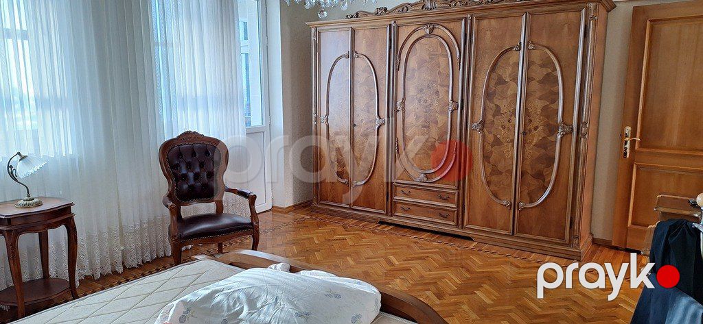 Satılır 4 otaqlı köhnə tikili 145 m² — Mənzil, Bakı (10)
