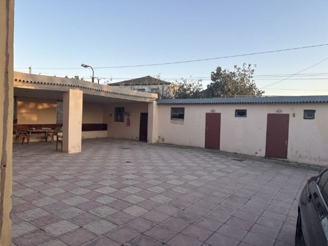 Satılır 5 otaqlı həyət evi/bağ evi 160 m² — Ev, villa, Bakı (11)