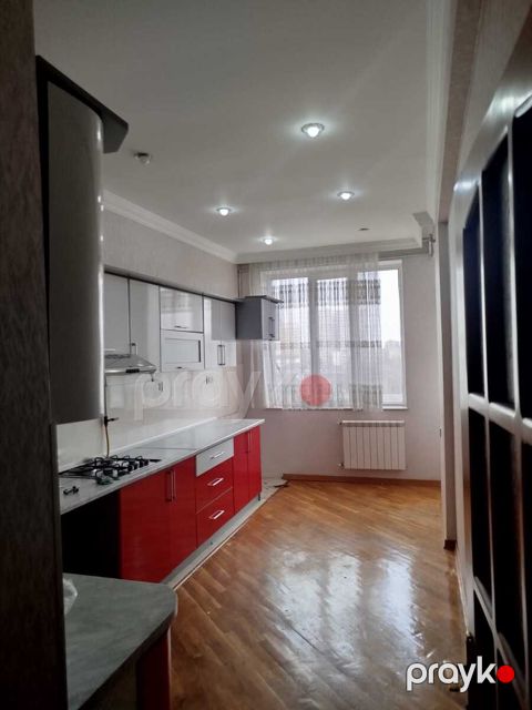 Satılır 3 otaqlı yeni tikili 105 m²