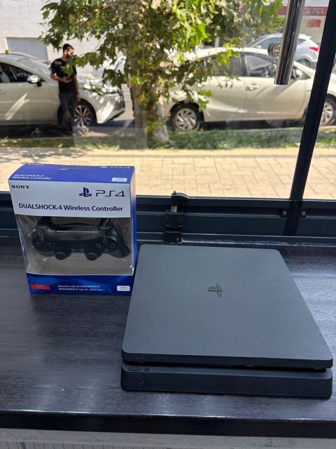 Playstation 4