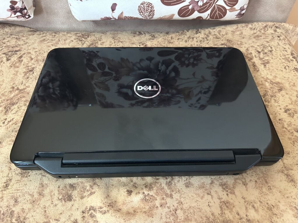 Dell Inspiron N5040 noutbuk. Əsas xüsusiyyətləri: - Prosessor: Intel — Dell, Bakı (2)