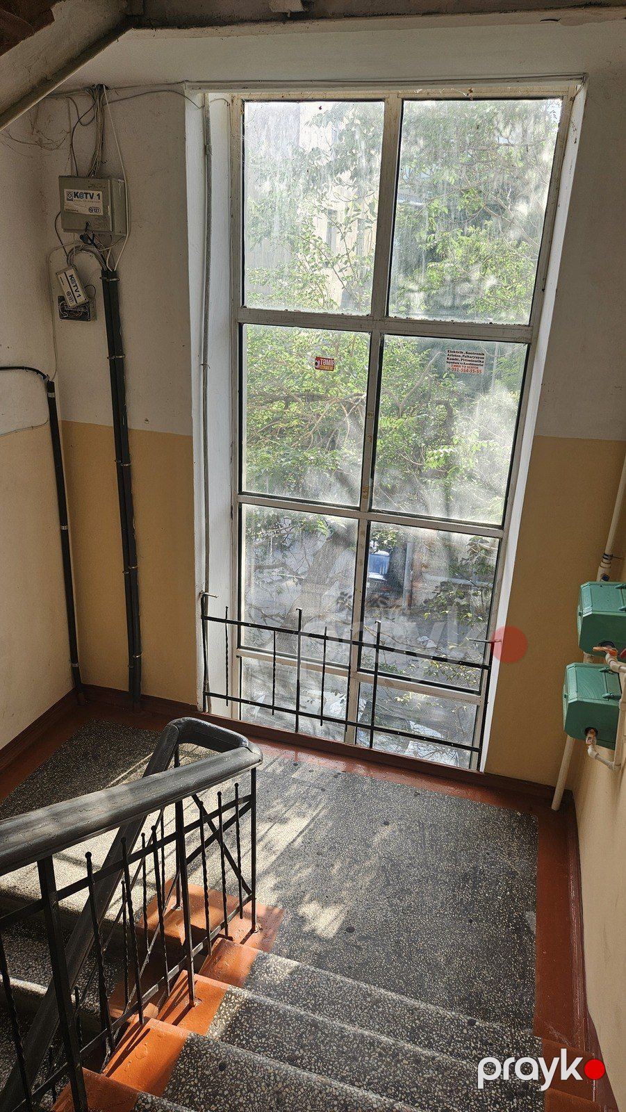 Satılır 2 otaqlı köhnə tikili 56 m² — Mənzil, Bakı (2)