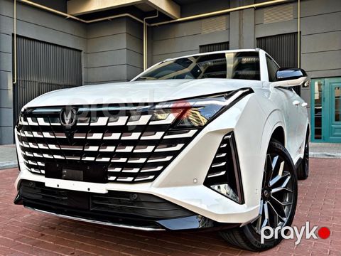 Changan Uni-Z, 1.5 L, 18.4 kWh, 2025 il, 6 000 km