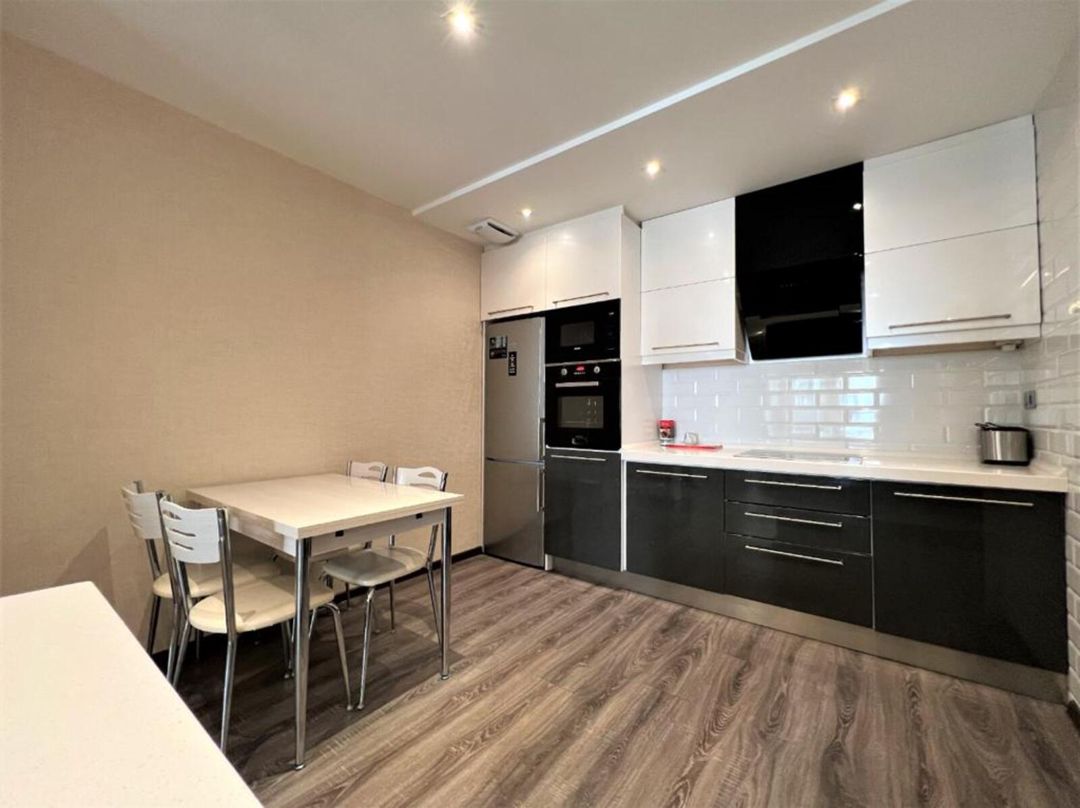 İcarəyə verilir 2 otaqlı yeni tikili 100 m² — Mənzil, Bakı (10)