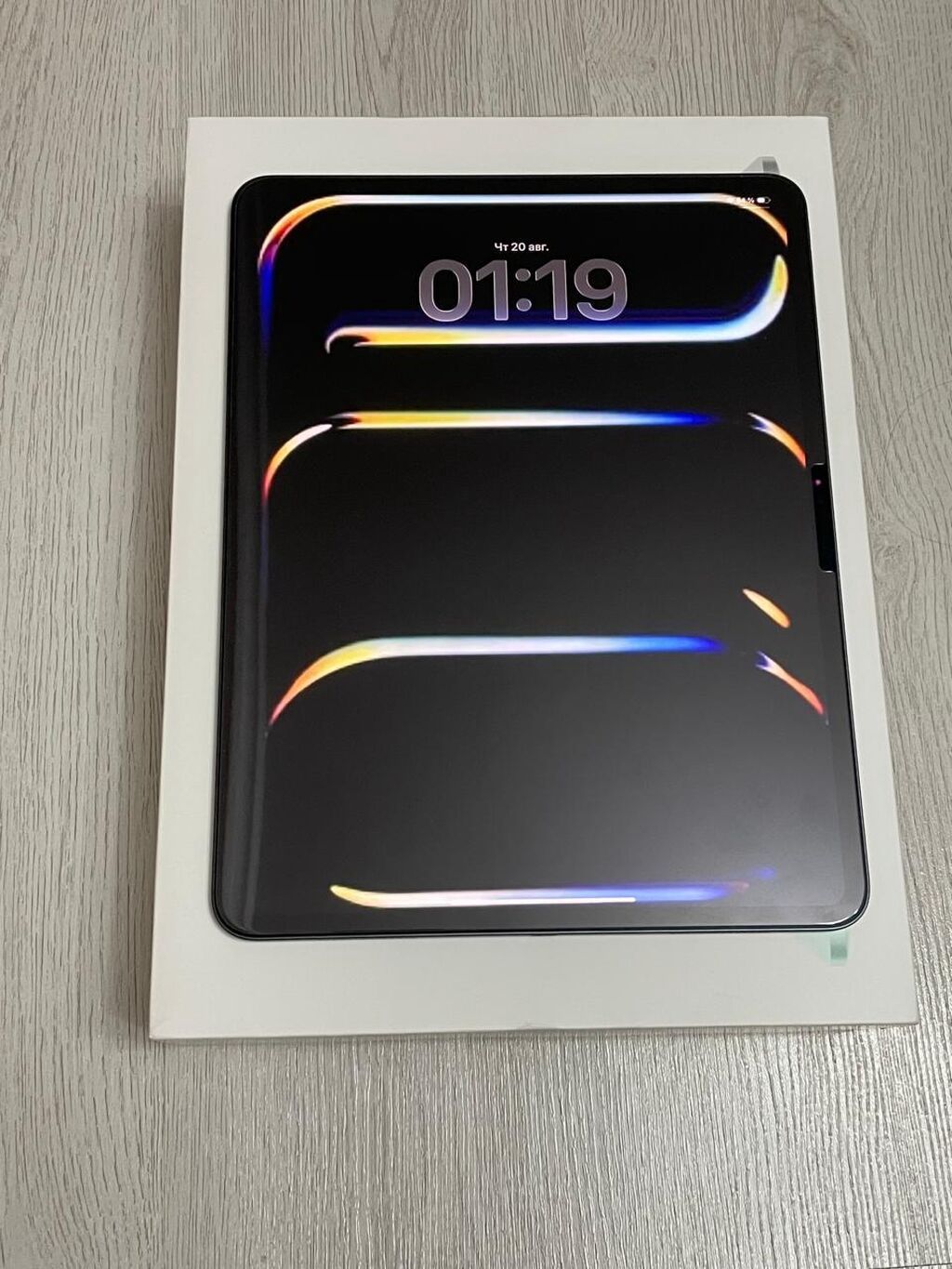Apple iPad Pro 13 inch m4 256gb yaddaş – Space Black rəng pil 97%