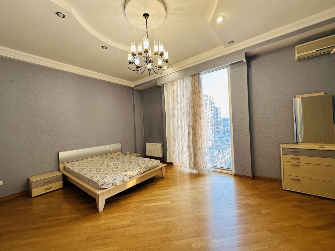 İcarəyə verilir 3 otaqlı yeni tikili 171 m² — Mənzil, Bakı (9)