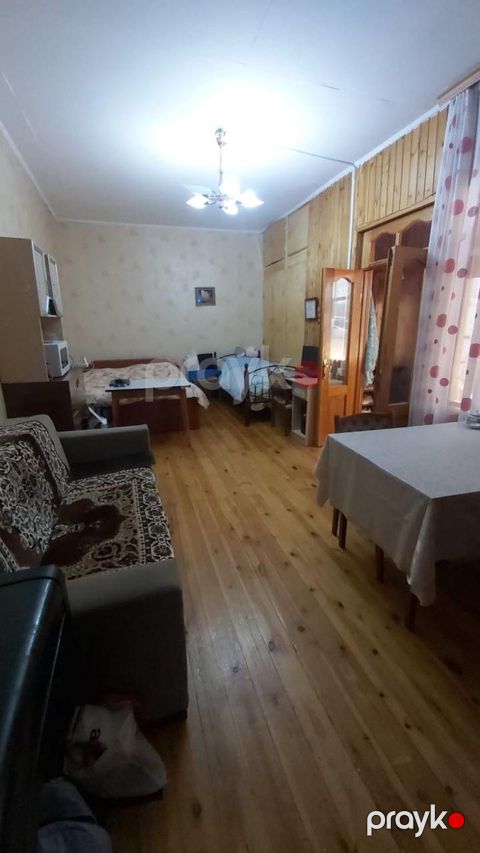 Satılır 2 otaqlı köhnə tikili 51 m²