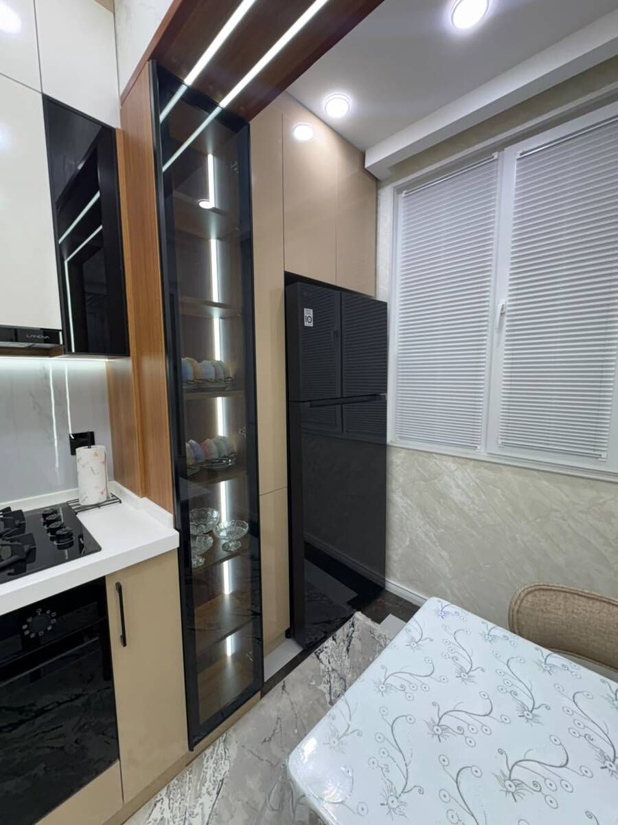 İcarəyə verilir 2 otaqlı köhnə tikili 65 m² — Mənzil, Bakı (8)